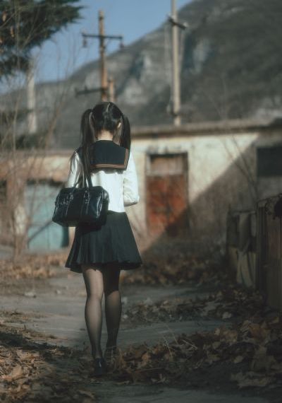 hxcpp实验室研究所入口_超清高清迅雷在线观看